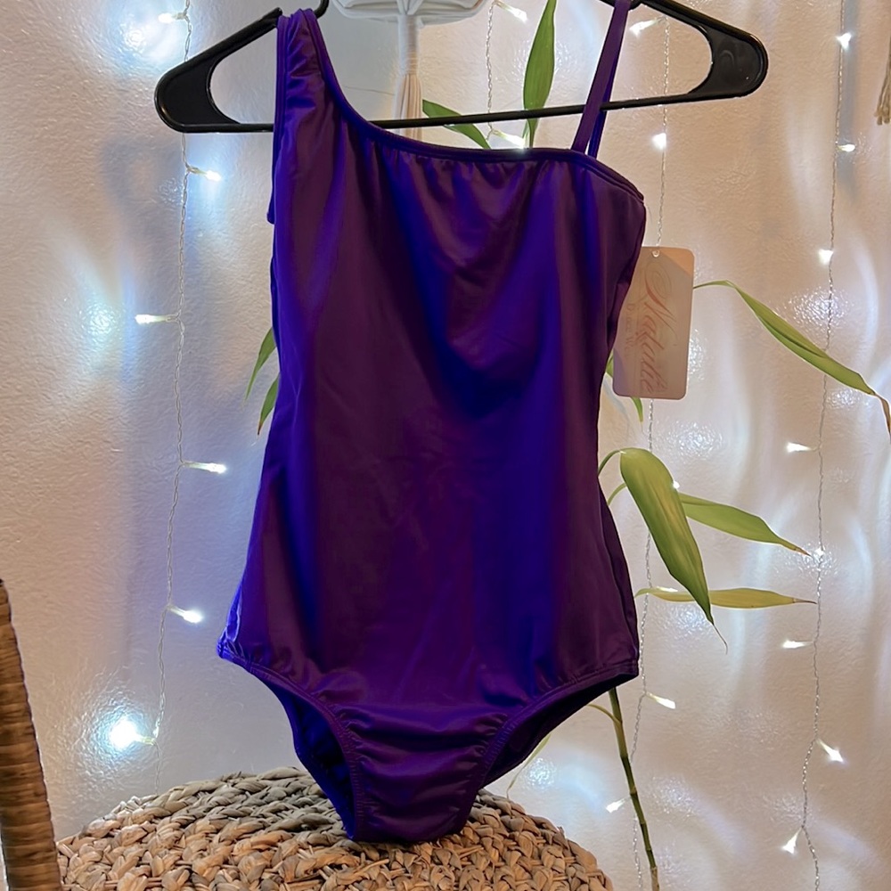 Small purple nwt strappy bodysuit leotard
